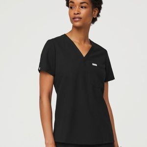 Figs Catarina One Pocket Scrub Top Black